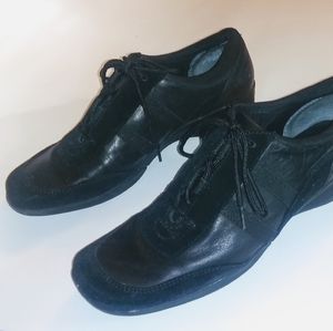Nine West Black "Ryano" Oxford Style Size 8M